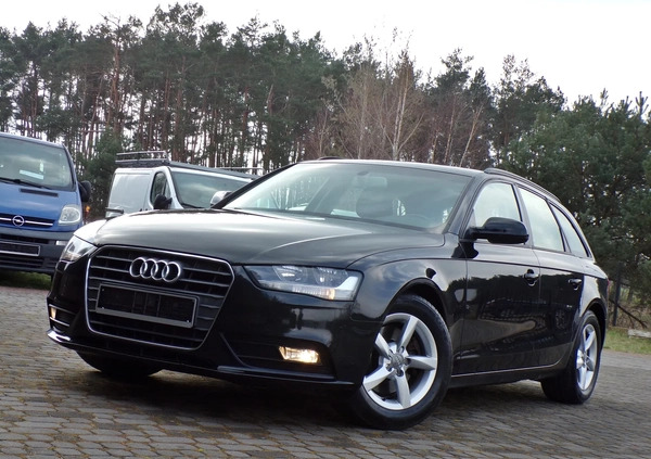 Audi A4 cena 43900 przebieg: 238000, rok produkcji 2014 z Czeladź małe 466